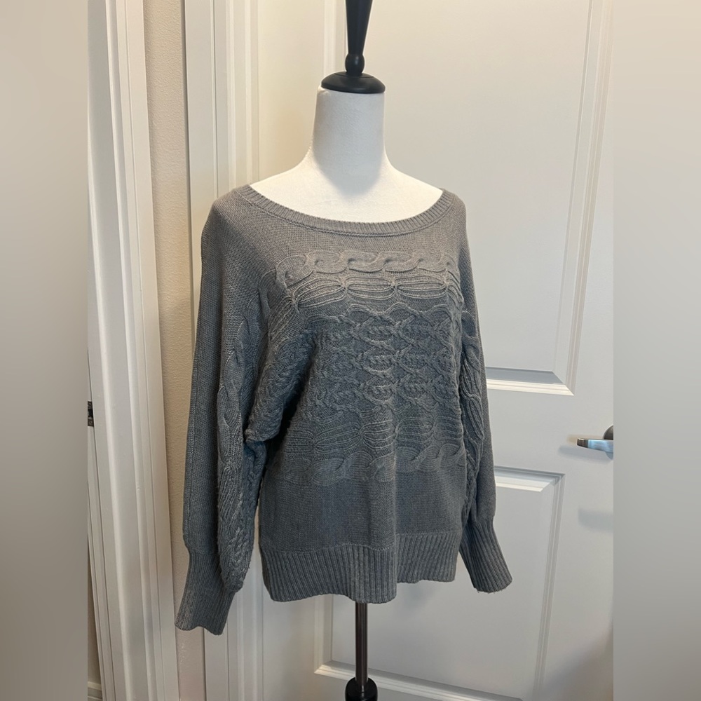 NY&Co gray sweater